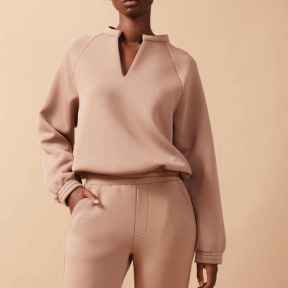 LEZE the label sweater